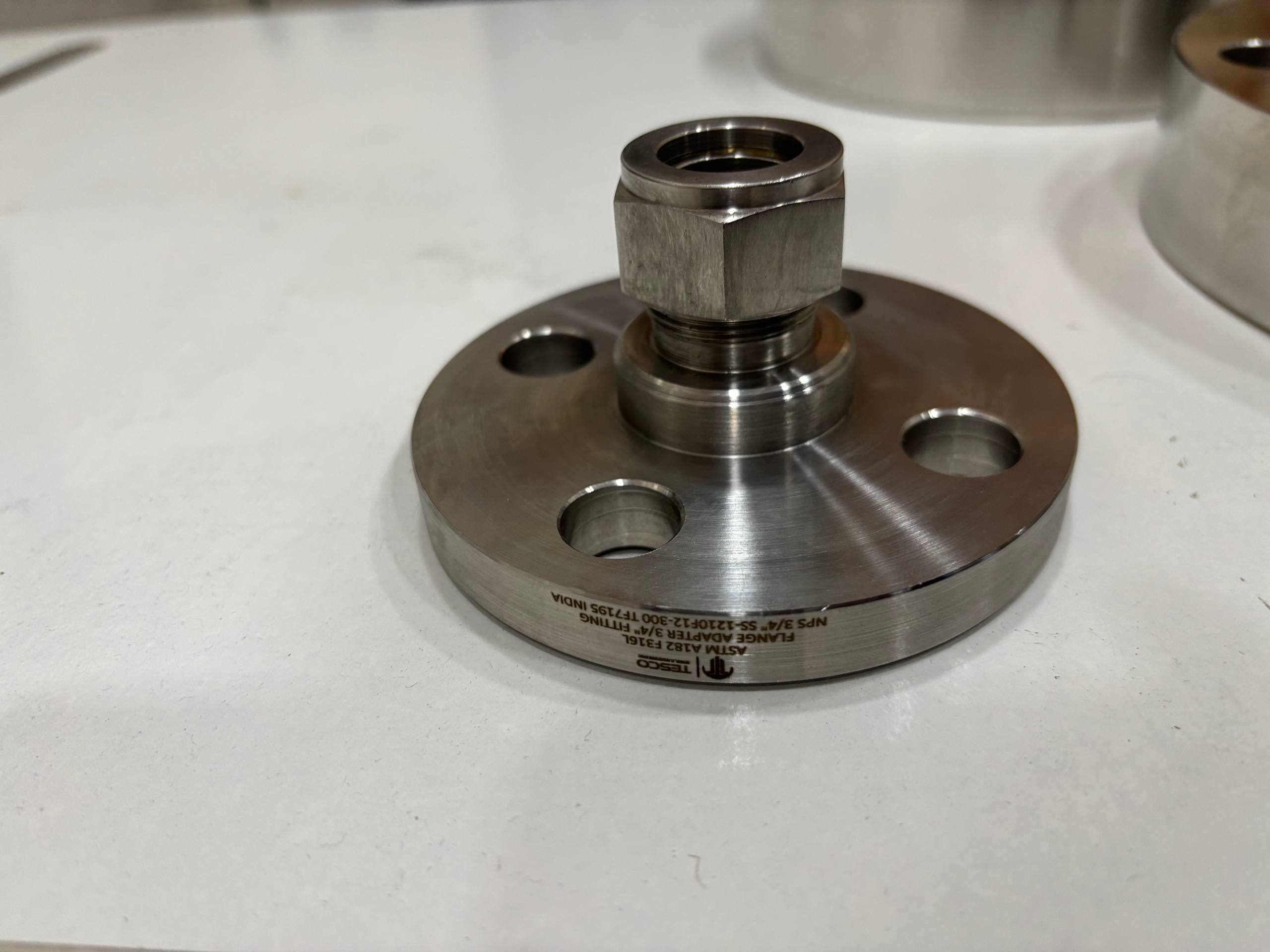 Duplex steel flange adapter with 3/4 inch compression tube fitting, NPS 3/4 Class 300 — ASTM A182 F51 F60, Tesco Steel & Engineering India