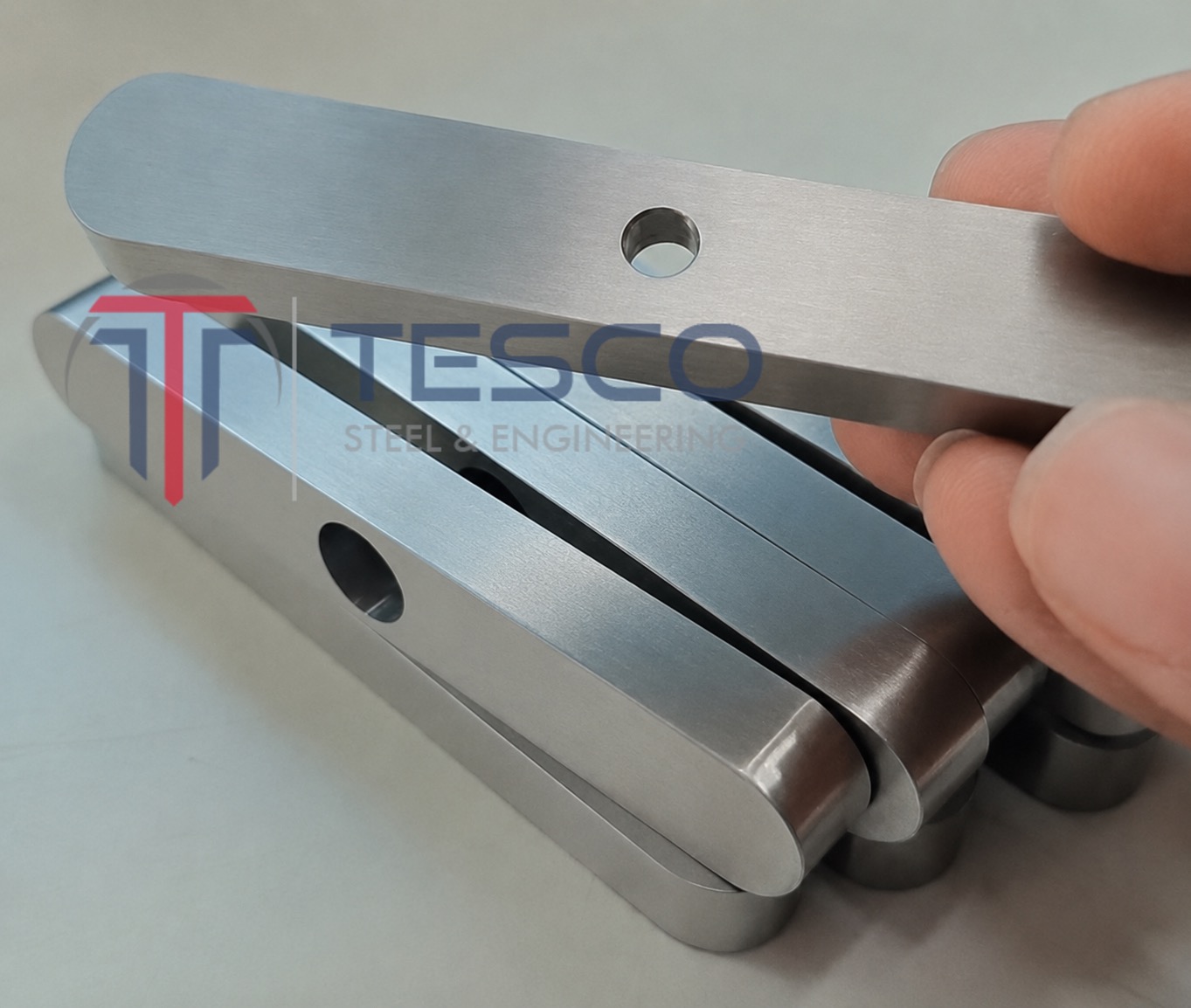Duplex stainless steel (1.4410 / Super Duplex 2507) parallel keys — machine, shaft & DIN 6885 keys by Tesco Steel & Engineering