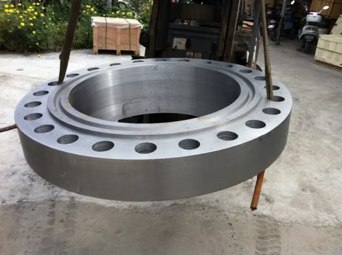 Large diameter Class 600 low temperature carbon steel RTJ flange with machined ring groove at the works